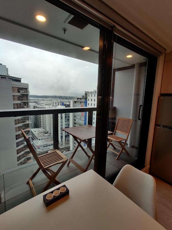 Central Location Of Auckland Central Exterior foto